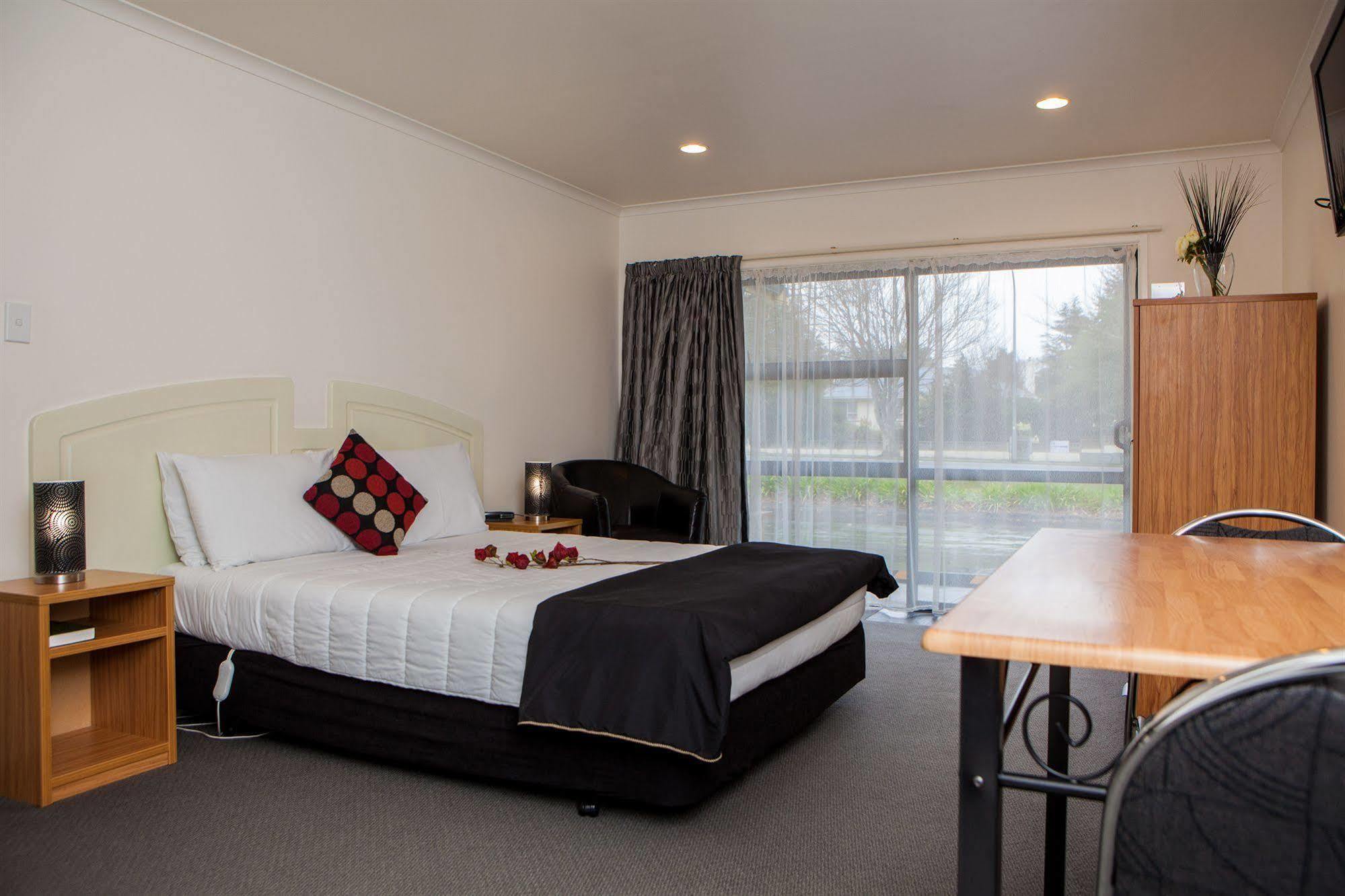 Antonio Mews Motel Stratford Exterior foto